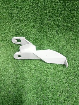 КРЕПЛЕНИЕ ФАРЫ НА TOYOTA PREMIO ZRT261