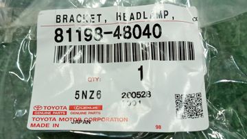 КРЕПЛЕНИЕ ФАРЫ НА TOYOTA HARRIER ASU60W