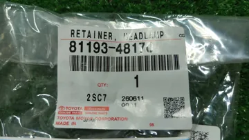 КРЕПЛЕНИЕ ФАРЫ НА TOYOTA HARRIER AXUH80