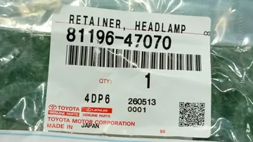КРЕПЛЕНИЕ ФАРЫ НА TOYOTA PRIUS ZVW30