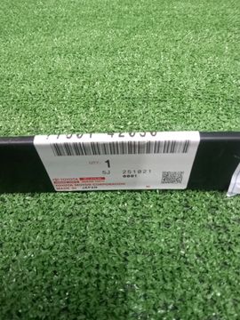 КРЕПЛЕНИЕ БАКА НА TOYOTA RAV4 ACA20W