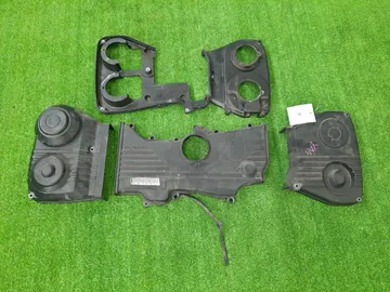КРЫШКА РЕМНЯ ГРМ НА SUBARU EXIGA YA4 EJ204