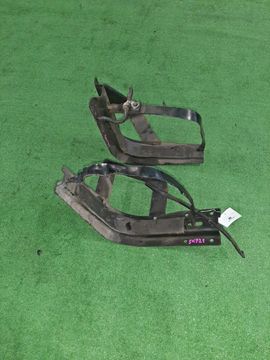 КРЕПЛЕНИЕ БАКА НА MAZDA BONGO SKP2T