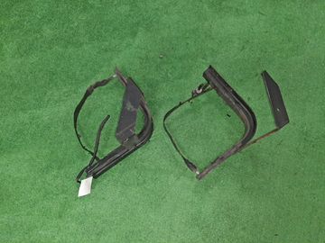 КРЕПЛЕНИЕ БАКА НА MAZDA BONGO SKP2T