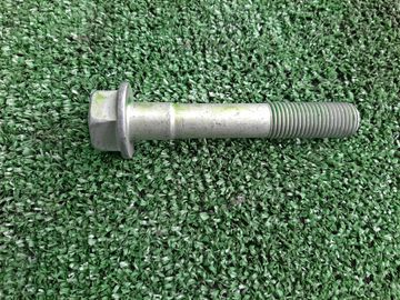 БОЛТ НА NISSAN