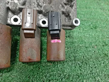 БЛОК СОЛЕНОИДОВ НА HONDA FREED GB3 L15A