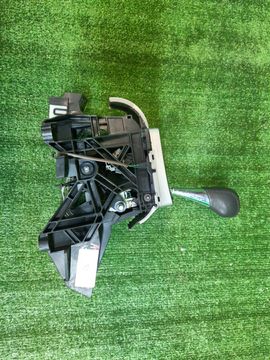 РЫЧАГ ПЕРЕКЛЮЧЕНИЯ КПП НА TOYOTA COROLLA FIELDER ZRE142G