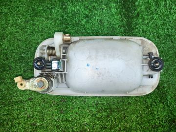 РУЧКА ДВЕРИ НА HONDA STEPWGN RF1