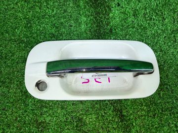 РУЧКА ДВЕРИ НА HONDA STEPWGN RF1