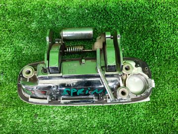 РУЧКА ДВЕРИ НА TOYOTA SPRINTER AE110