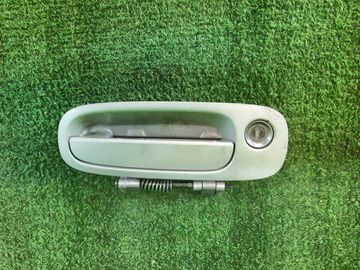 РУЧКА ДВЕРИ НА TOYOTA COROLLA AE110