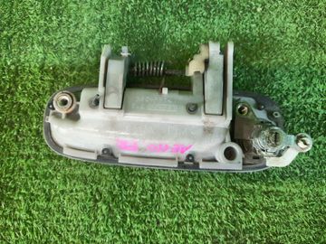 РУЧКА ДВЕРИ НА TOYOTA COROLLA AE110