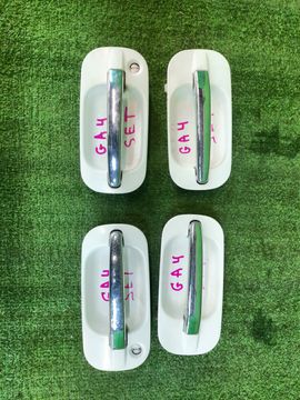 РУЧКА ДВЕРИ НА HONDA CAPA GA4