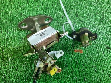 ЗАМОК 5-Й ДВЕРИ НА TOYOTA CALDINA ST195G