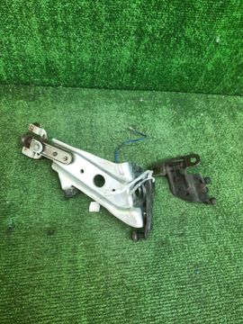 РОЛИК ДВЕРИ НА TOYOTA NOAH KR42V