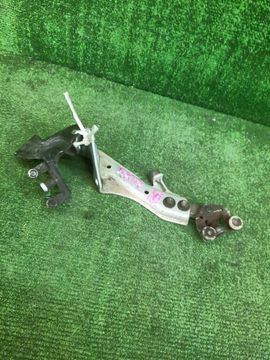 РОЛИК ДВЕРИ НА TOYOTA NOAH KR42V