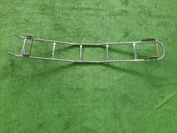 ЛЕСТНИЦА НА MAZDA BONGO SK82V