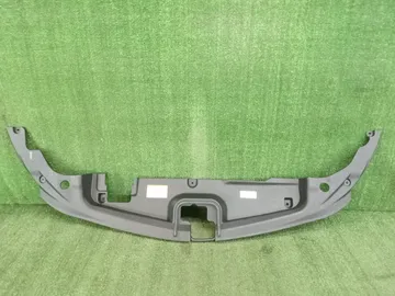 ЗАЩИТА ЗАМКА КАПОТА НА TOYOTA PRIUS PHV ZVW52