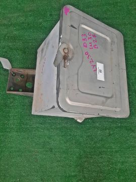 ЯЩИК ПОД ИНСТРУМЕНТЫ НА TOYOTA TOYOACE LY230 5L