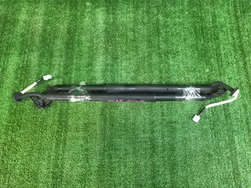 АМОРТИЗАТОР ДВЕРИ БАГАЖНИКА НА MAZDA CX-30 DM8P