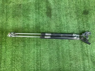 АМОРТИЗАТОР ДВЕРИ БАГАЖНИКА НА SUBARU FORESTER SJG