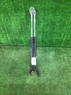 АМОРТИЗАТОР ДВЕРИ НА TOYOTA CELICA ZZT231