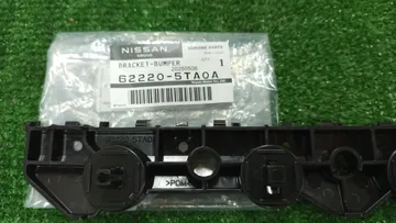 КРЕПЛЕНИЕ БАМПЕРА НА NISSAN SERENA C27