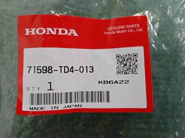 КРЕПЛЕНИЕ БАМПЕРА НА HONDA SHUTTLE GK8