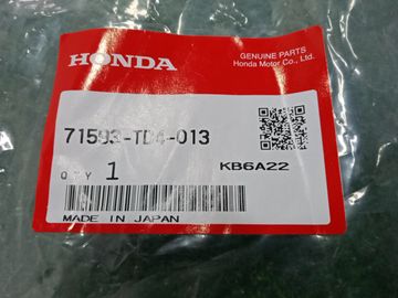 КРЕПЛЕНИЕ БАМПЕРА НА HONDA SHUTTLE GK8