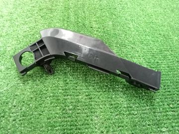 КРЕПЛЕНИЕ БАМПЕРА НА TOYOTA NOAH AZR65G