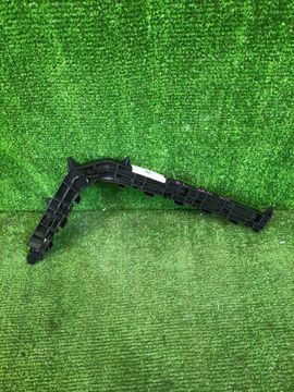 КРЕПЛЕНИЕ БАМПЕРА НА MITSUBISHI DELICA D5 CV1W