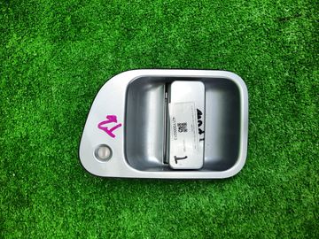 РУЧКА НА MITSUBISHI DELICA PD6W