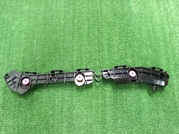 КРЕПЛЕНИЕ БАМПЕРА НА TOYOTA HARRIER AXUH80