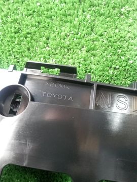 КРЕПЛЕНИЕ БАМПЕРА НА TOYOTA VOXY ZRR80G