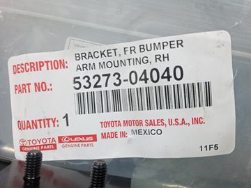 КРЕПЛЕНИЕ БАМПЕРА НА TOYOTA TACOMA GRN305L