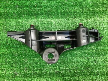 КРЕПЛЕНИЕ БАМПЕРА НА LEXUS UX250H MZAH10