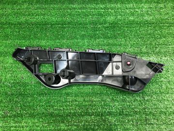 КРЕПЛЕНИЕ БАМПЕРА НА TOYOTA RAV4 ZSA44