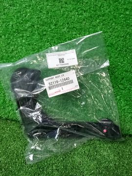КРЕПЛЕНИЕ БАМПЕРА 52116-12440 421Y0000085 НА TOYOTA COROLLA ZRE212
