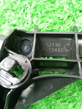 КРЕПЛЕНИЕ БАМПЕРА 52116-12440 421Y0000085 НА TOYOTA COROLLA ZRE212