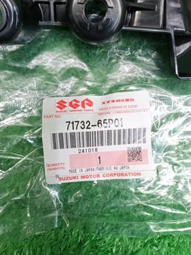 КРЕПЛЕНИЕ БАМПЕРА 71732-65P00 71732-65P01 421Y0000002 НА SUZUKI HUSTLER MR31S