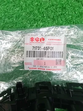 КРЕПЛЕНИЕ БАМПЕРА 71731-65P00 421Y0000003 НА SUZUKI HUSTLER MR31S