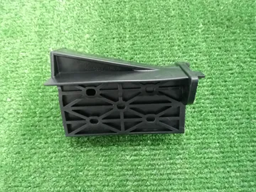 КРЕПЛЕНИЕ БАМПЕРА НА TOYOTA HILUX GUN125