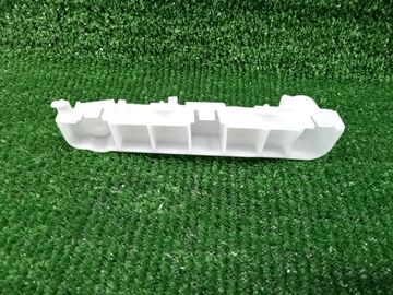 КРЕПЛЕНИЕ БАМПЕРА 6400F437 421Y0000120 НА MITSUBISHI EK WAGON B11W