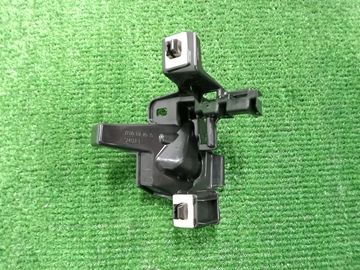 КРЕПЛЕНИЕ БАМПЕРА 71599-TTA-N01 421Y0000144 НА HONDA N-BOX JF3