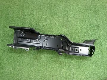 ПЛАНКА РАМКИ РАДИАТОРА НА HONDA FIT GR4