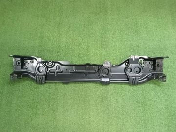 ПЛАНКА РАМКИ РАДИАТОРА НА HONDA FIT GR4