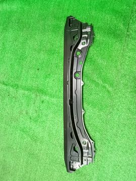 ПЛАНКА РАМКИ РАДИАТОРА 53028-B1070 422Y0000032 НА TOYOTA PASSO M700A