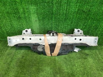 ПЛАНКА РАМКИ РАДИАТОРА НА TOYOTA BELTA SCP92