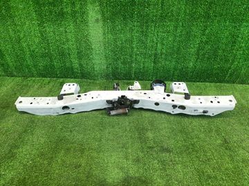ПЛАНКА РАМКИ РАДИАТОРА НА TOYOTA PRIUS ZVW30