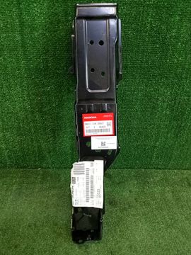 ПЛАНКА РАМКИ РАДИАТОРА 04611-TZA-300ZZ 422Y0000061 (СТОЙКА) НА HONDA FIT GR5 L13B